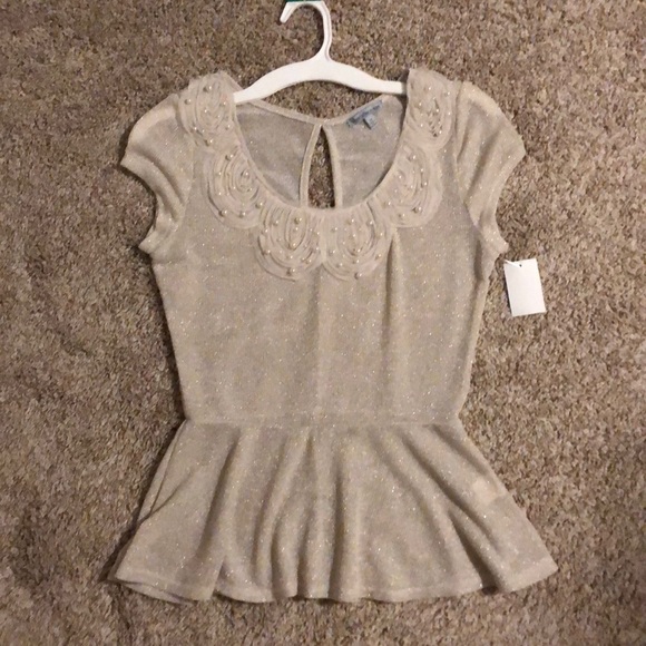 Dressy top - Picture 1 of 3